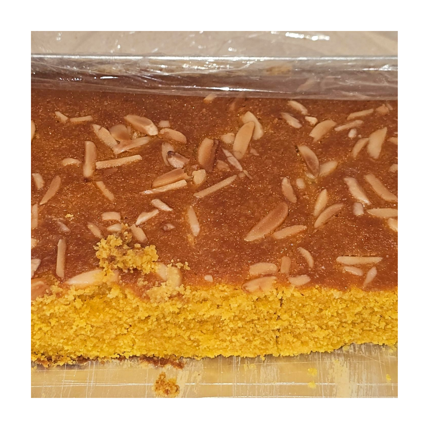 Sfouf - Turmeric Cake (Vegan)